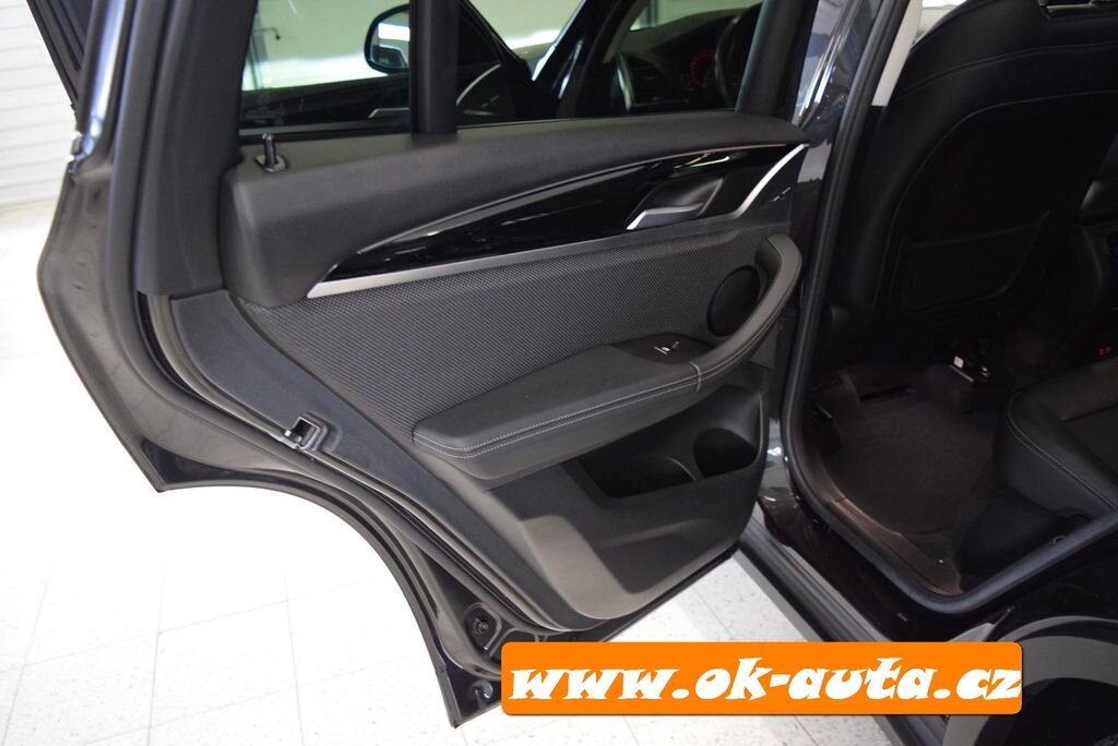 BMW X3 SUV 2,0 l 140 kw