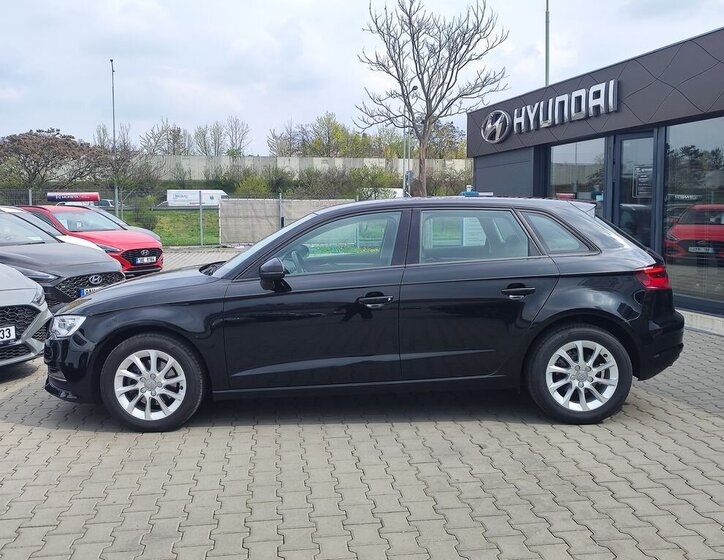 Audi A3 Hatchback 1,6 l 81 kw