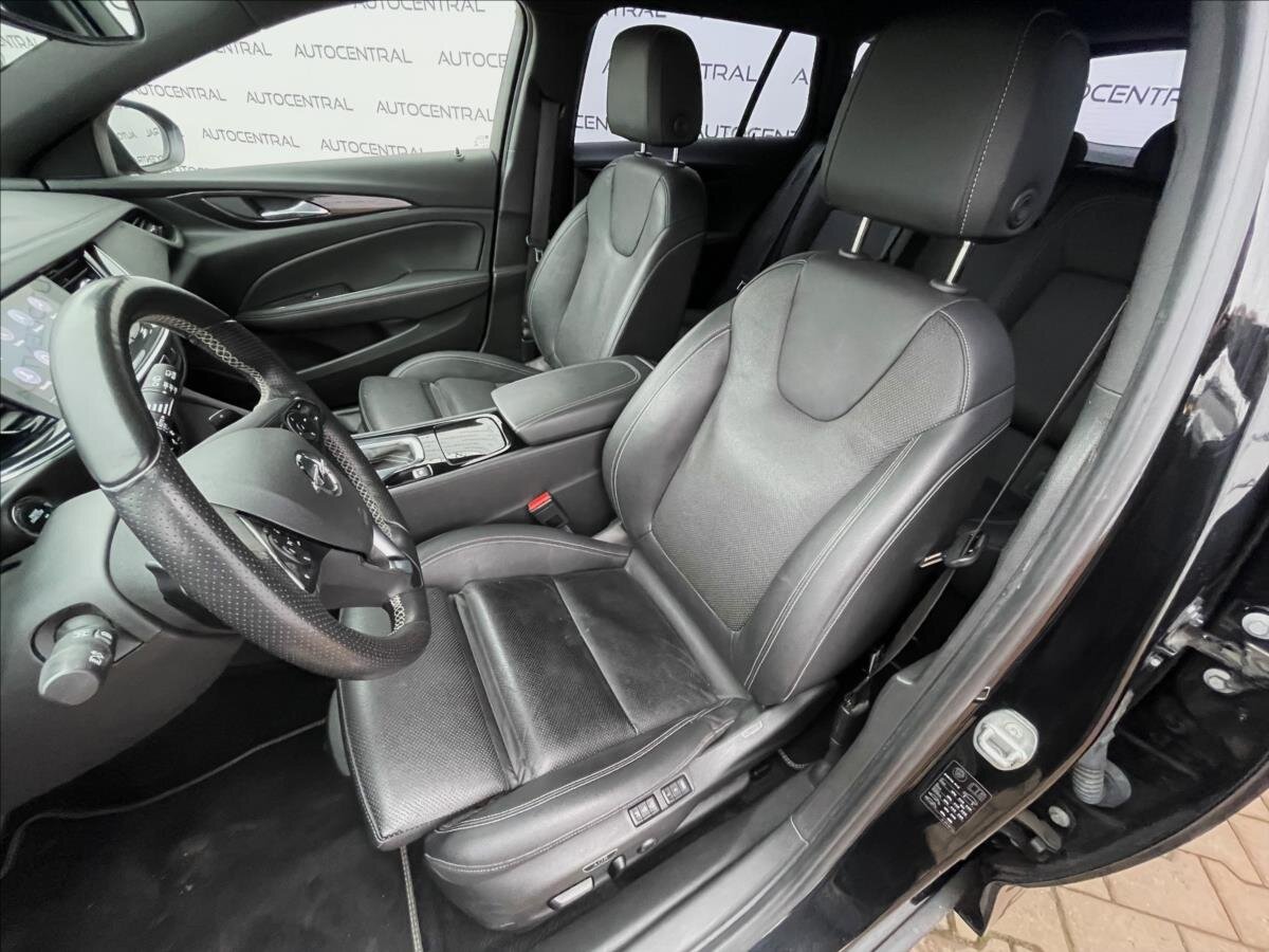 Opel Insignia Kombi 1,5 l 121 kw