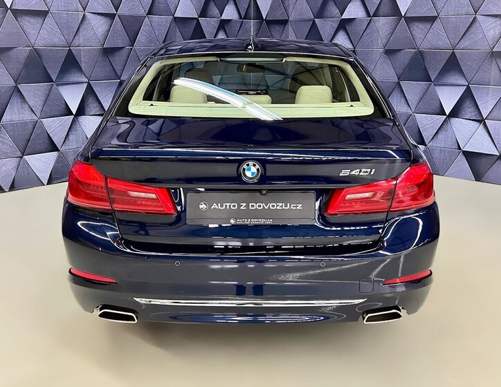 BMW Řada 5 Sedan / Limuzína 3,0 l 250 kw