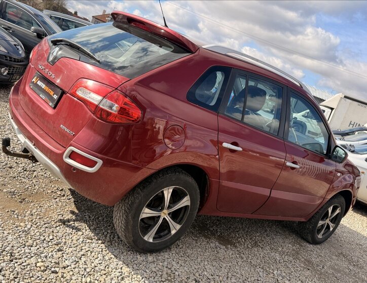 Renault Koleos SUV / Terénní 2,0 l 110 kw