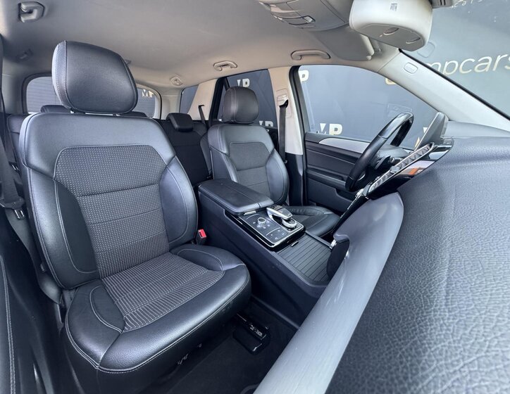 Mercedes-Benz GLE SUV / Terénní 3,0 l 190 kw