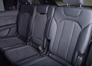 Audi Q7 11