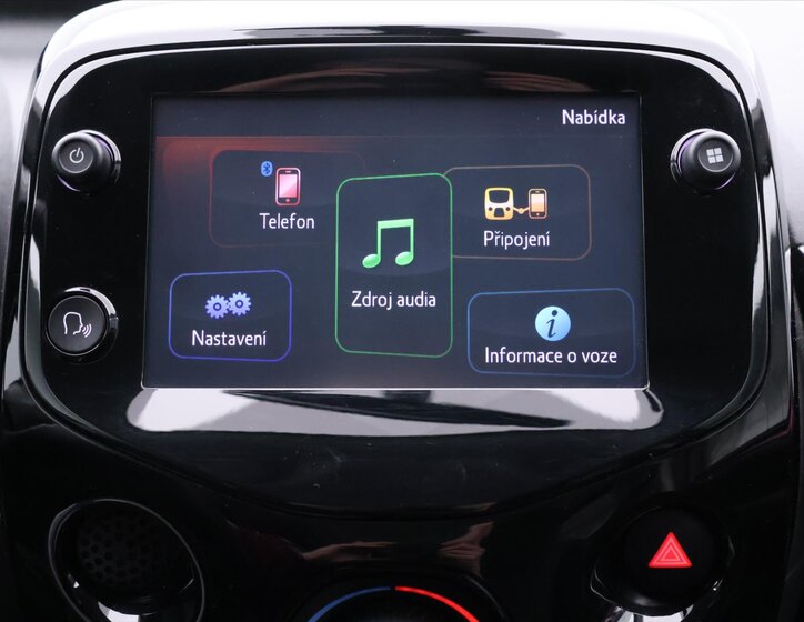 Toyota Aygo Hatchback 998,0 53 kw