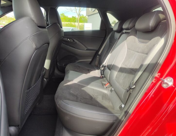Hyundai i30 Hatchback 2,0 l 206 kw
