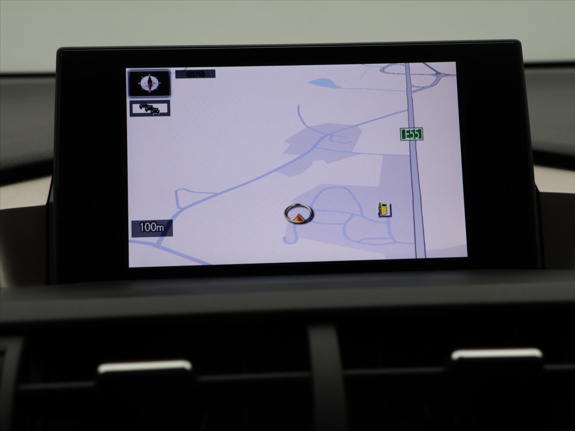 Lexus NX 300h SUV 2,5 l 114 kw