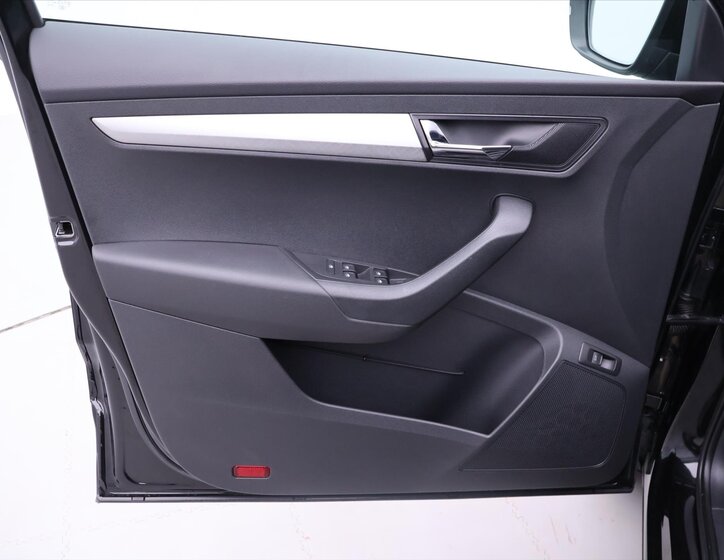 Škoda Karoq SUV / Terénní 2,0 l 85 kw