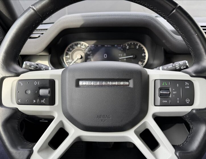 Land Rover Defender SUV / Terénní 3,0 l 221 kw