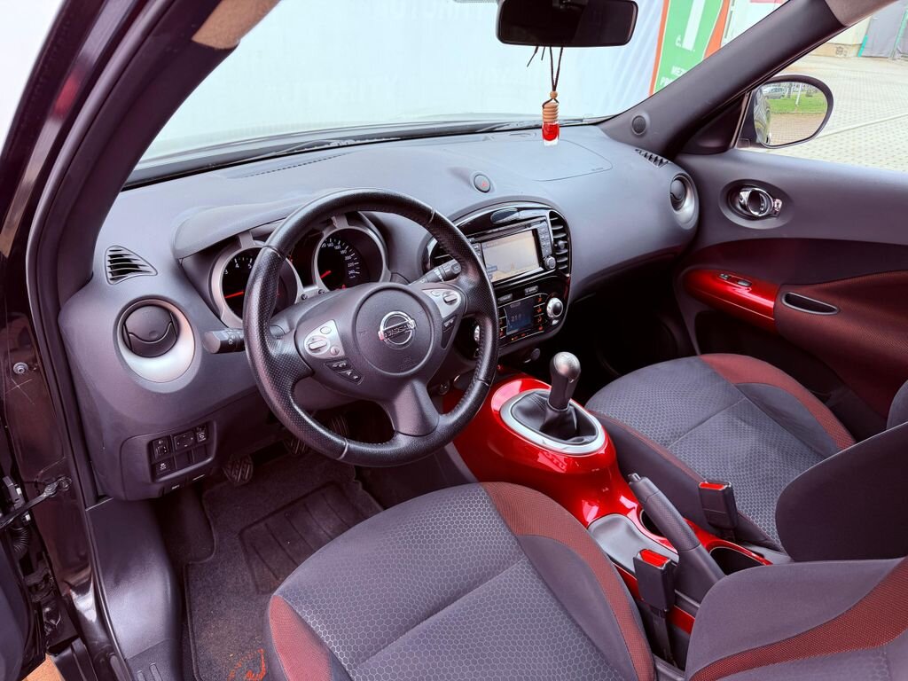 Nissan Juke Hatchback 1,6 l 86 kw