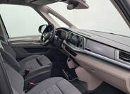 Volkswagen Multivan 21