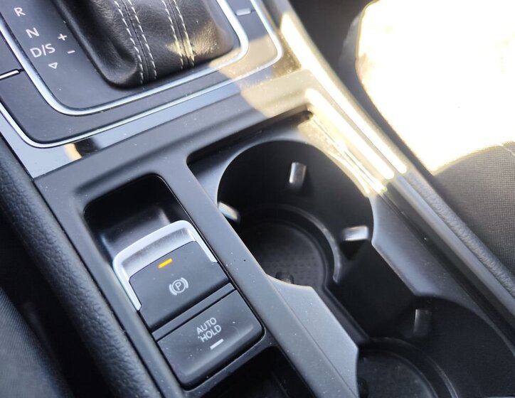 Volkswagen Golf Hatchback 1,6 l 85 kw