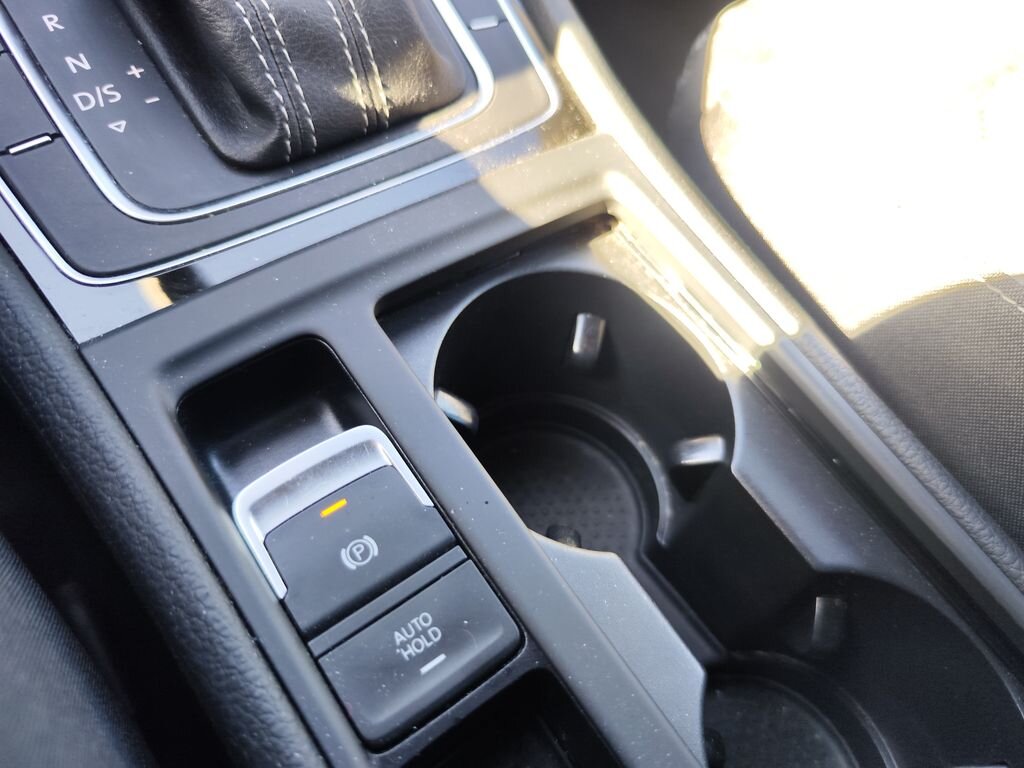 Volkswagen Golf Hatchback 1,6 l 85 kw