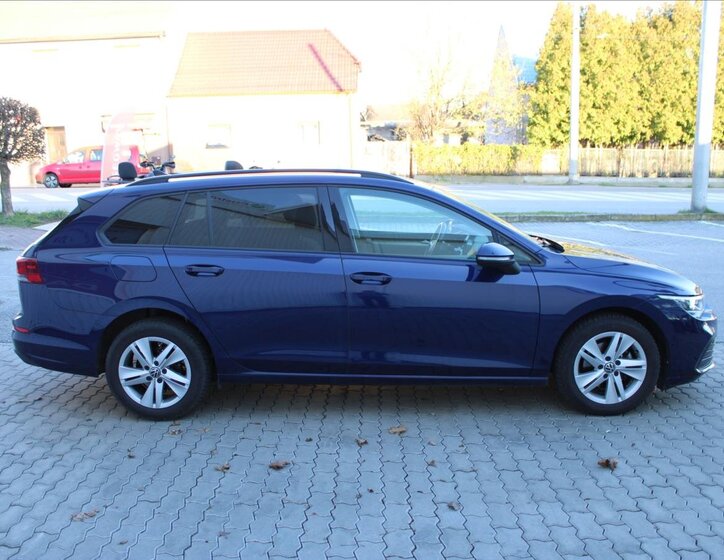 Volkswagen Golf Kombi 1,5 l 96 kw