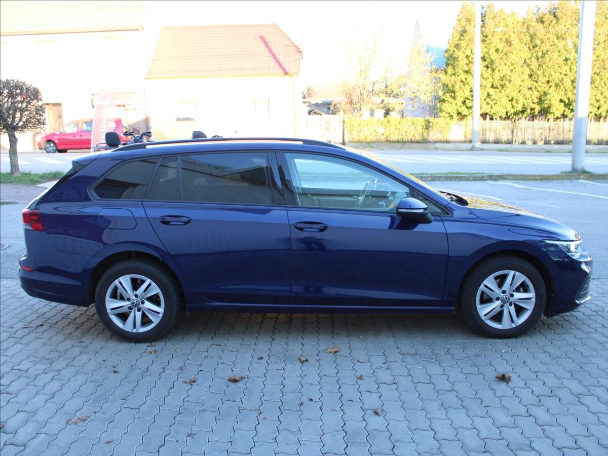 Volkswagen Golf Kombi 1,5 l 96 kw