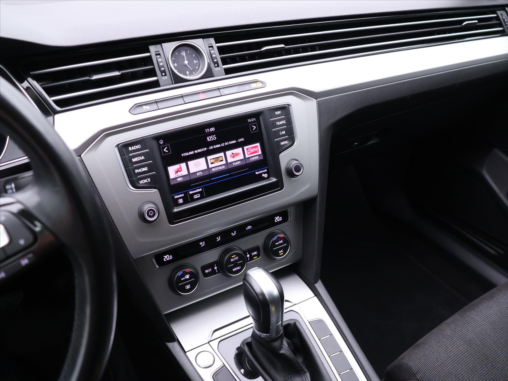 Volkswagen Passat Sedan 1,4 l 110 kw