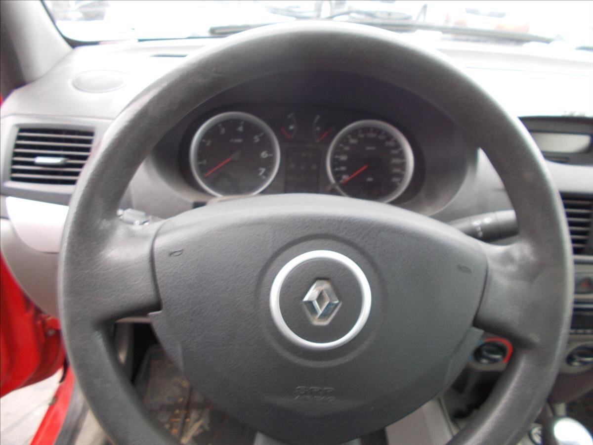 Renault Thalia Sedan / Limuzína 1,1 l 55 kw