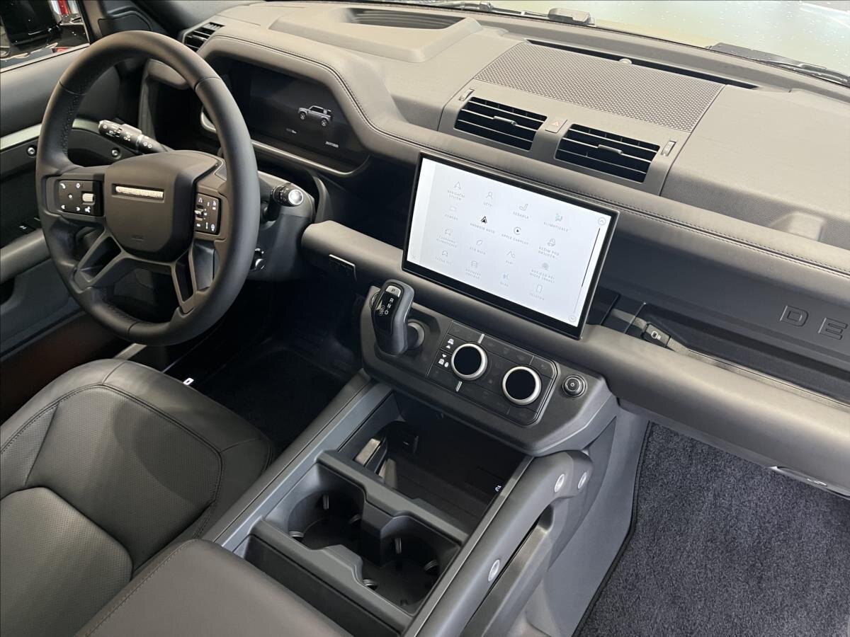 Land Rover Defender SUV / Terénní 3,0 l 221 kw
