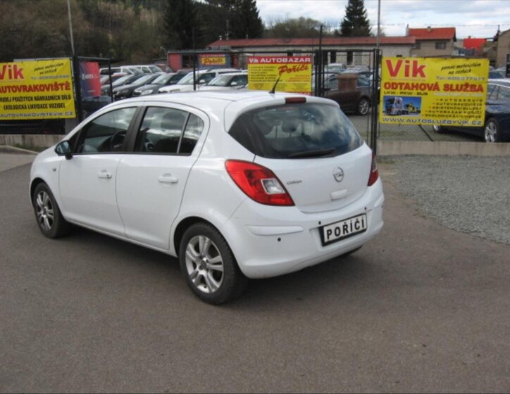Opel Corsa Hatchback 1,4 l 74 kw