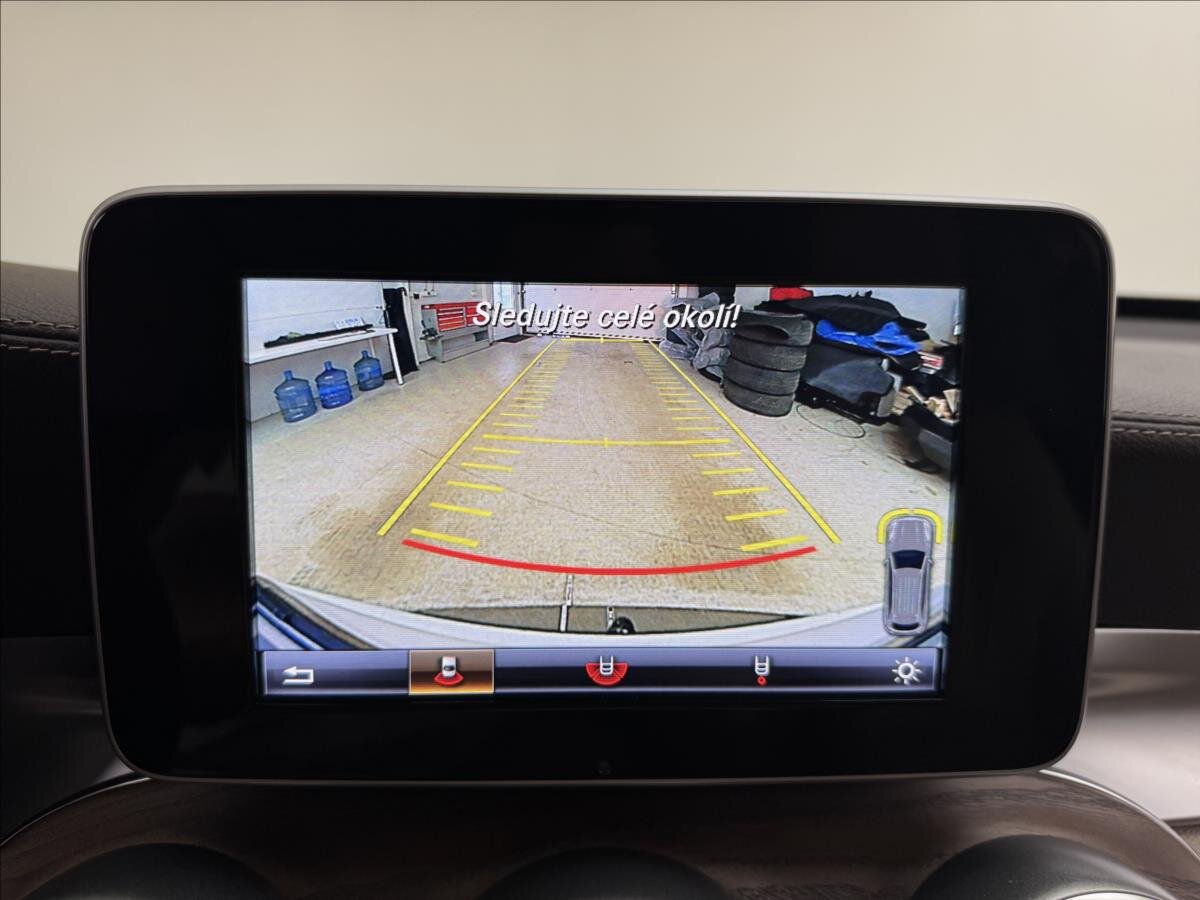 Mercedes-Benz GLC SUV / Terénní 2,1 l 150 kw