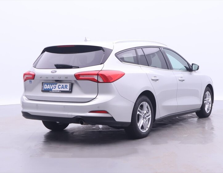 Ford Focus Kombi 999,0 92 kw