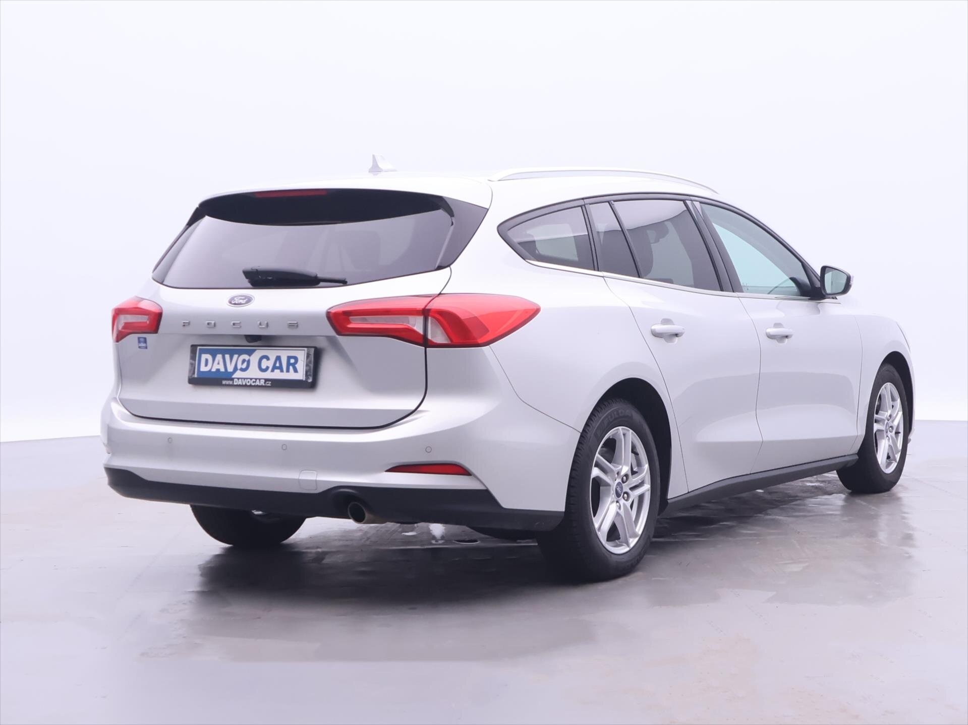 Ford Focus Kombi 999,0 92 kw