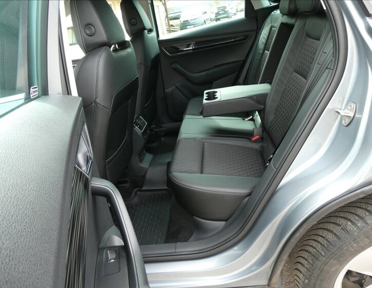 Škoda Karoq SUV / Terénní 2,0 l 110 kw