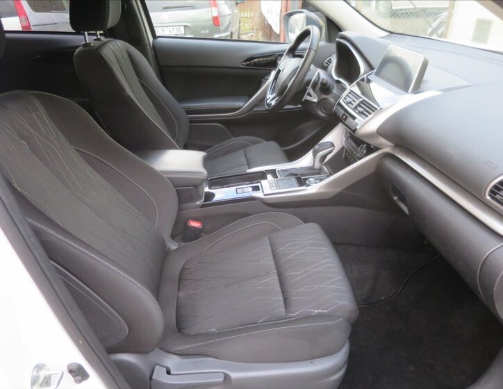 Mitsubishi Eclipse Cross SUV / Terénní 2,3 l 109 kw