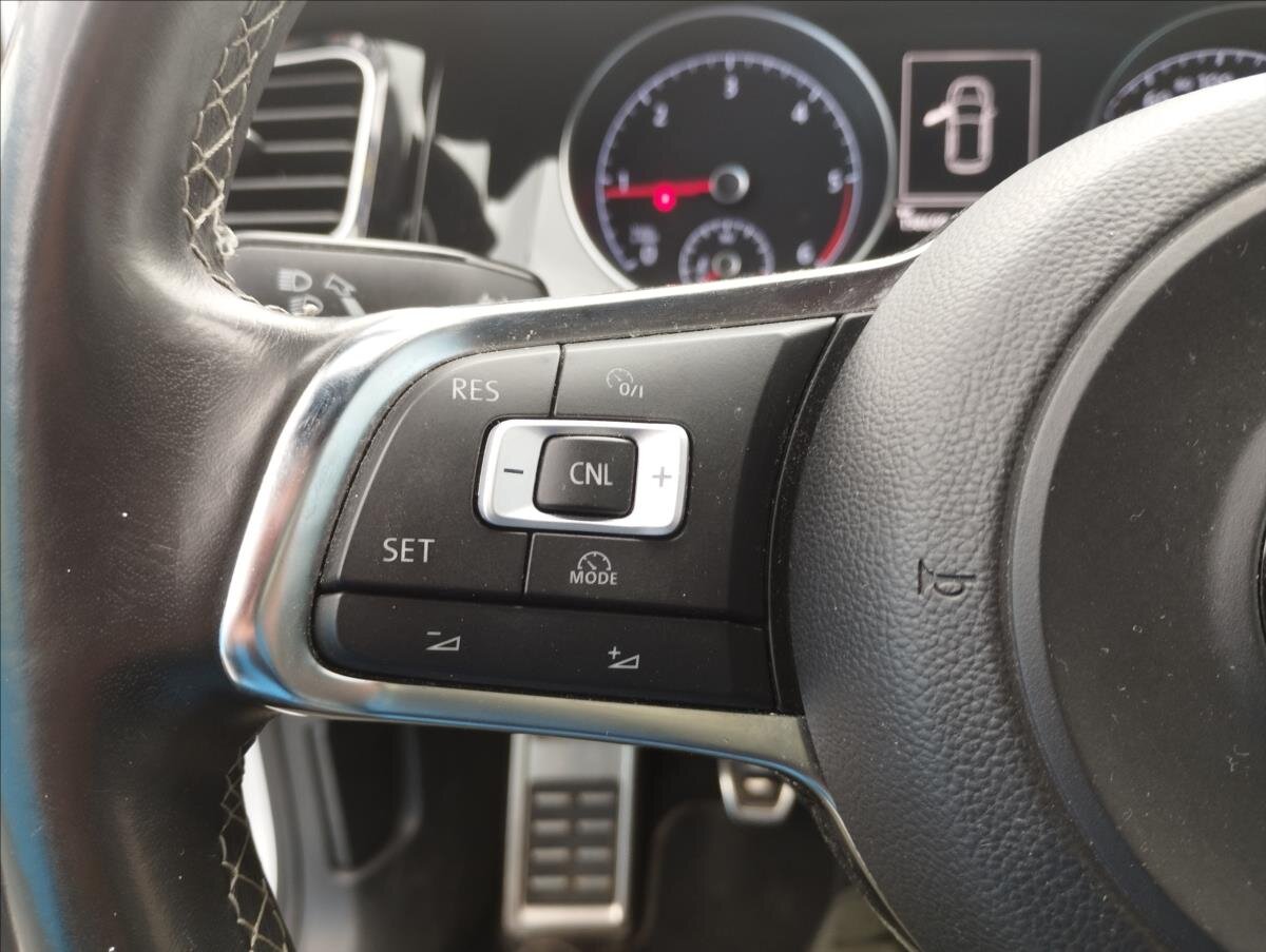 Volkswagen Golf Hatchback 2,0 l 110 kw