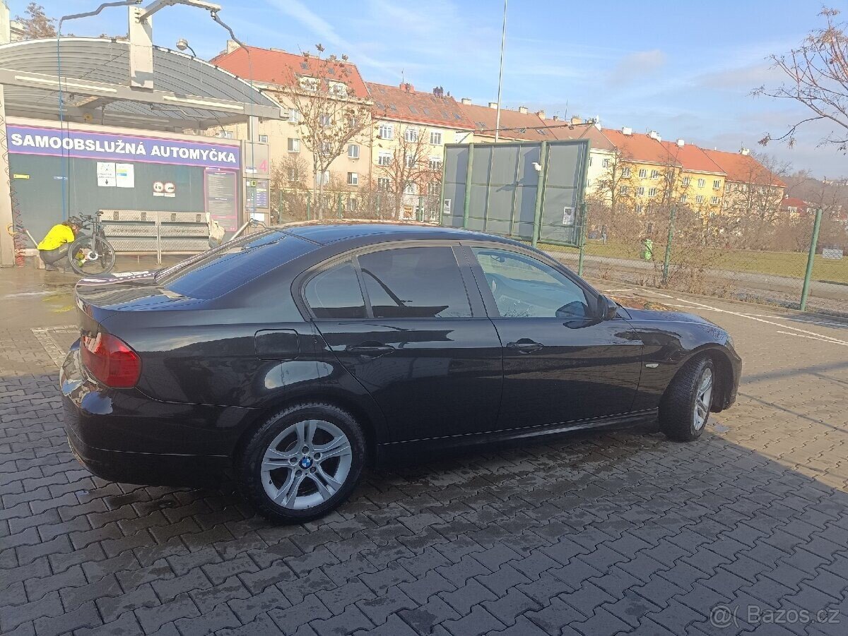 BMW Řada 3 Sedan / Limuzína 0,0 125 kw