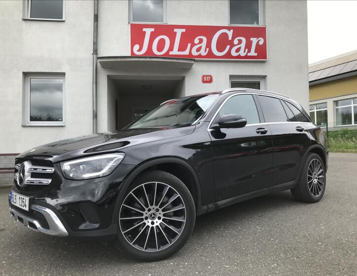 Mercedes-Benz GLC 2