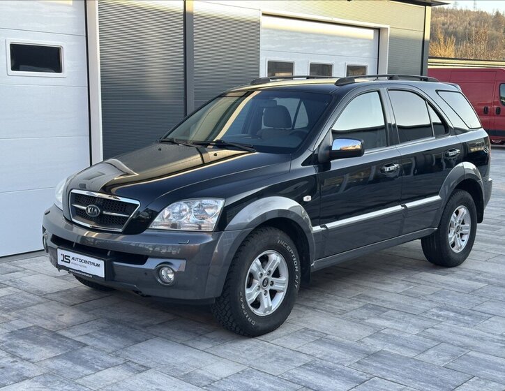KIA Sorento SUV / Terénní 2,5 l 103 kw