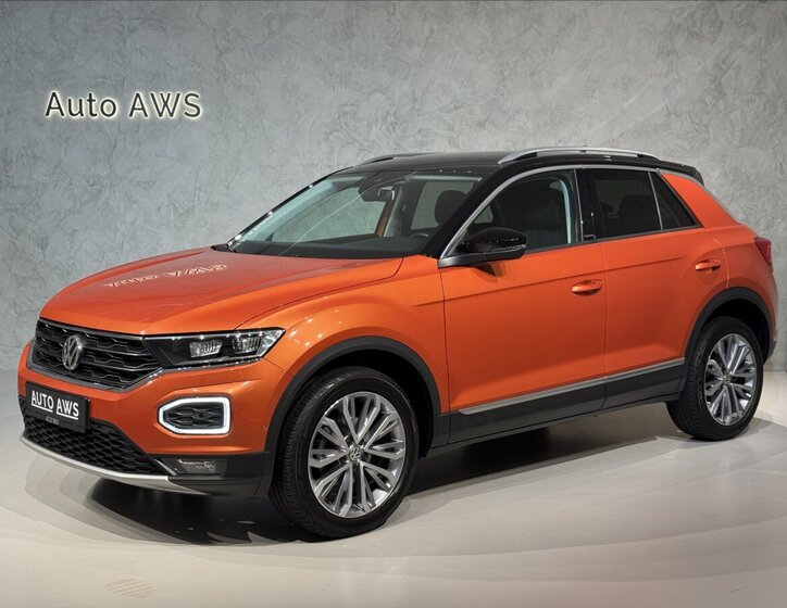 Volkswagen T-Roc SUV / Terénní 1,5 l 110 kw