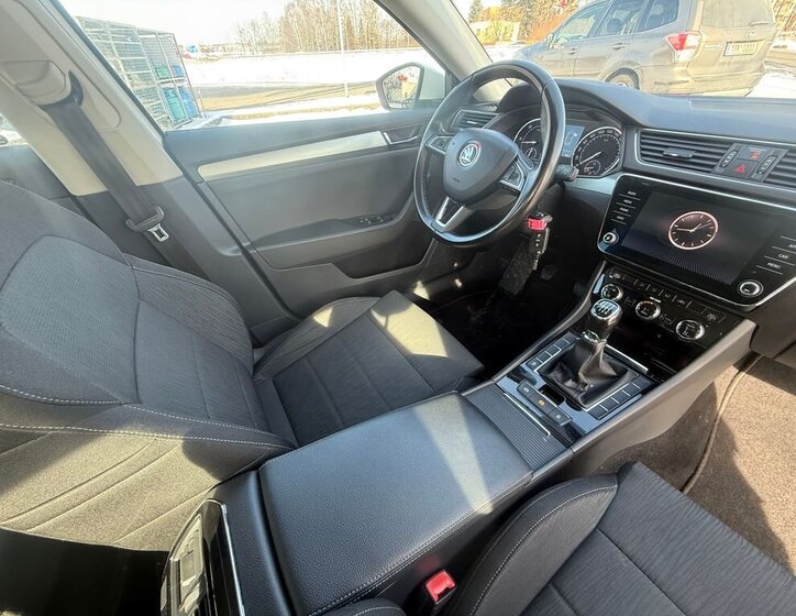 Škoda Superb Liftback 2,0 l 110 kw