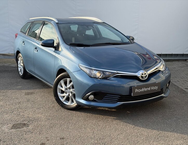 Toyota Auris 3