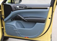 Porsche Cayenne SUV / Terénní 4,8 l 294 kw