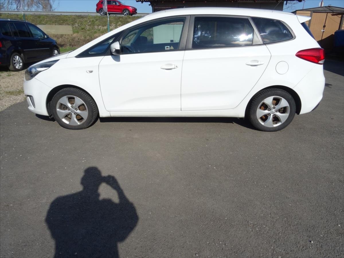 KIA Carens Kombi 1,6 l 99 kw