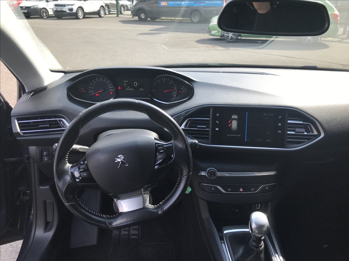 Peugeot 308 Kombi 1,5 l 75 kw