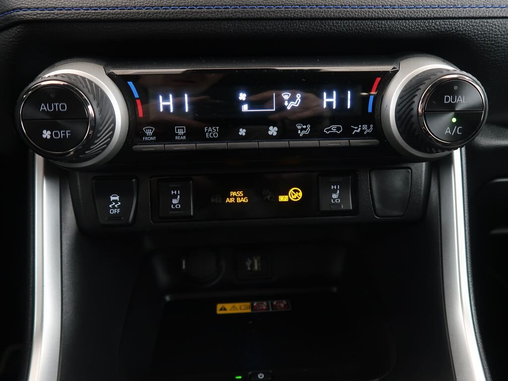 Toyota RAV4 SUV 2,5 l 131 kw