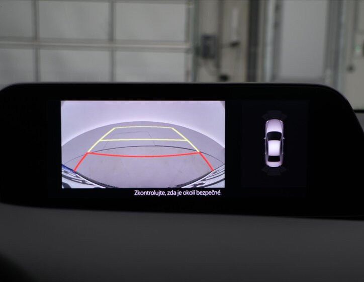 Mazda 3 Sedan 2,0 l 137 kw