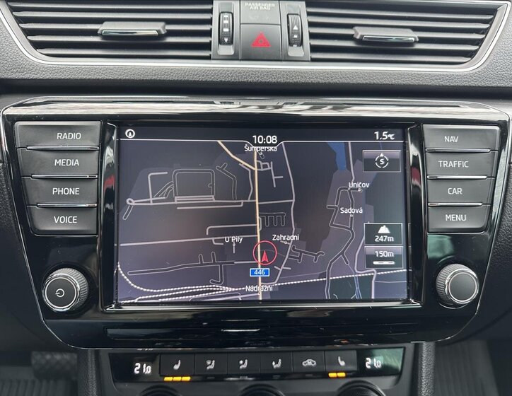 Škoda Superb Kombi 2,0 l 110 kw