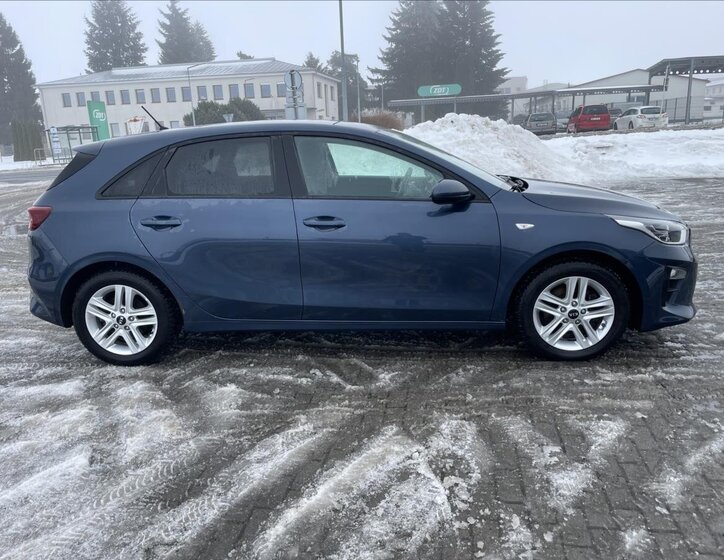 KIA Ceed Hatchback 998,0 73 kw