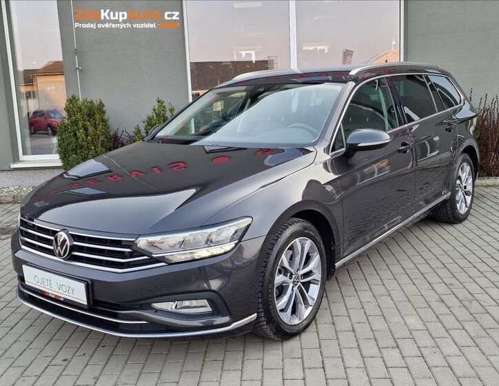 Volkswagen Passat Kombi 2,0 l 110 kw