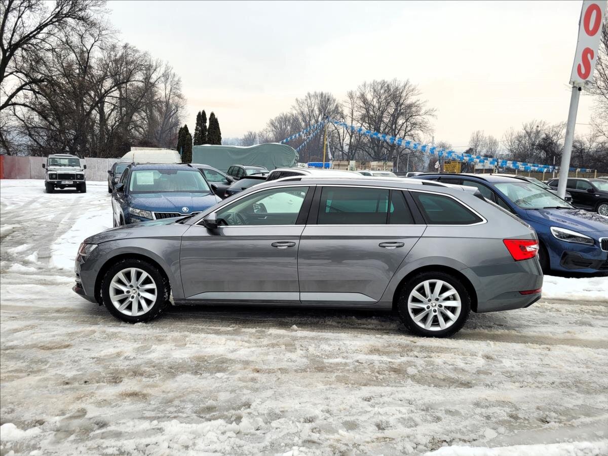 Škoda Superb