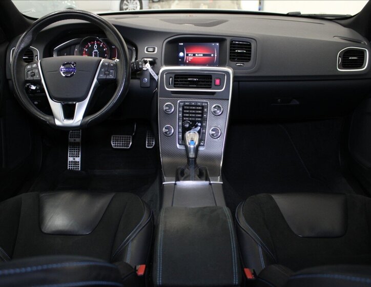 Volvo V60 Kombi 2,0 l 270 kw