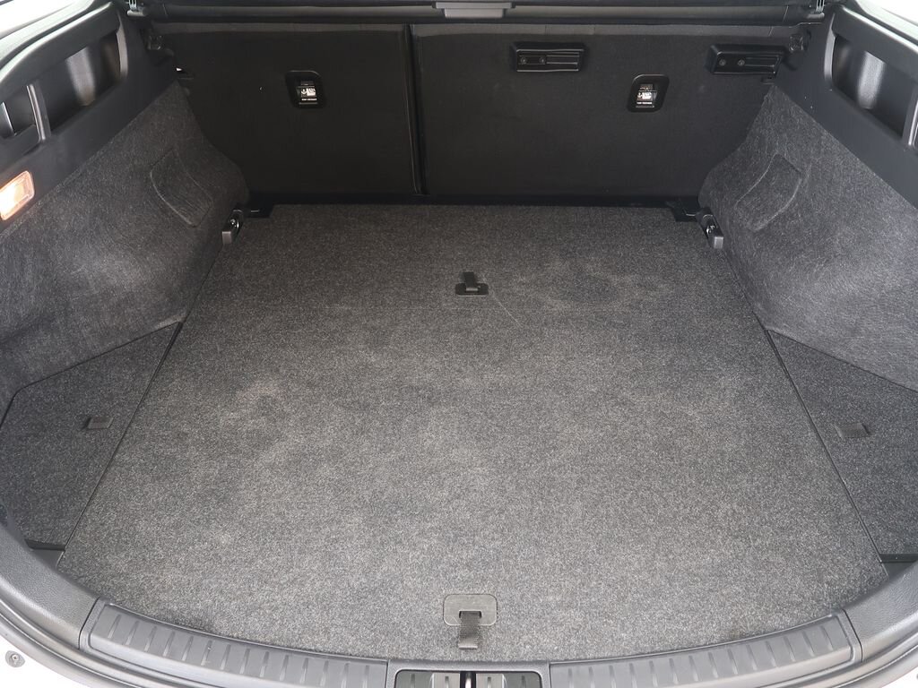 Toyota Auris Kombi 1,6 l 97 kw