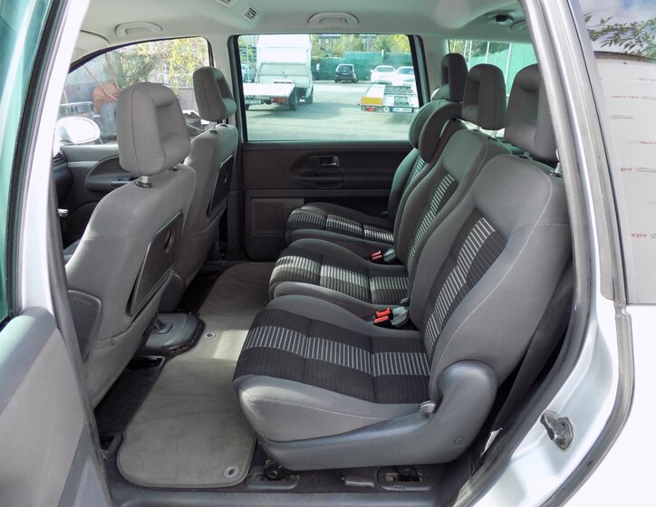 Volkswagen Sharan 13