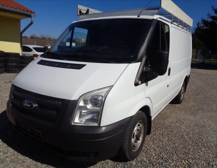 Ford Transit Skříň 2,2 l 74 kw
