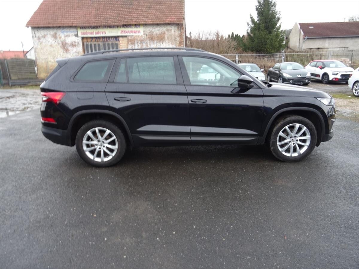 Škoda Kodiaq SUV / Terénní 1,5 l 110 kw