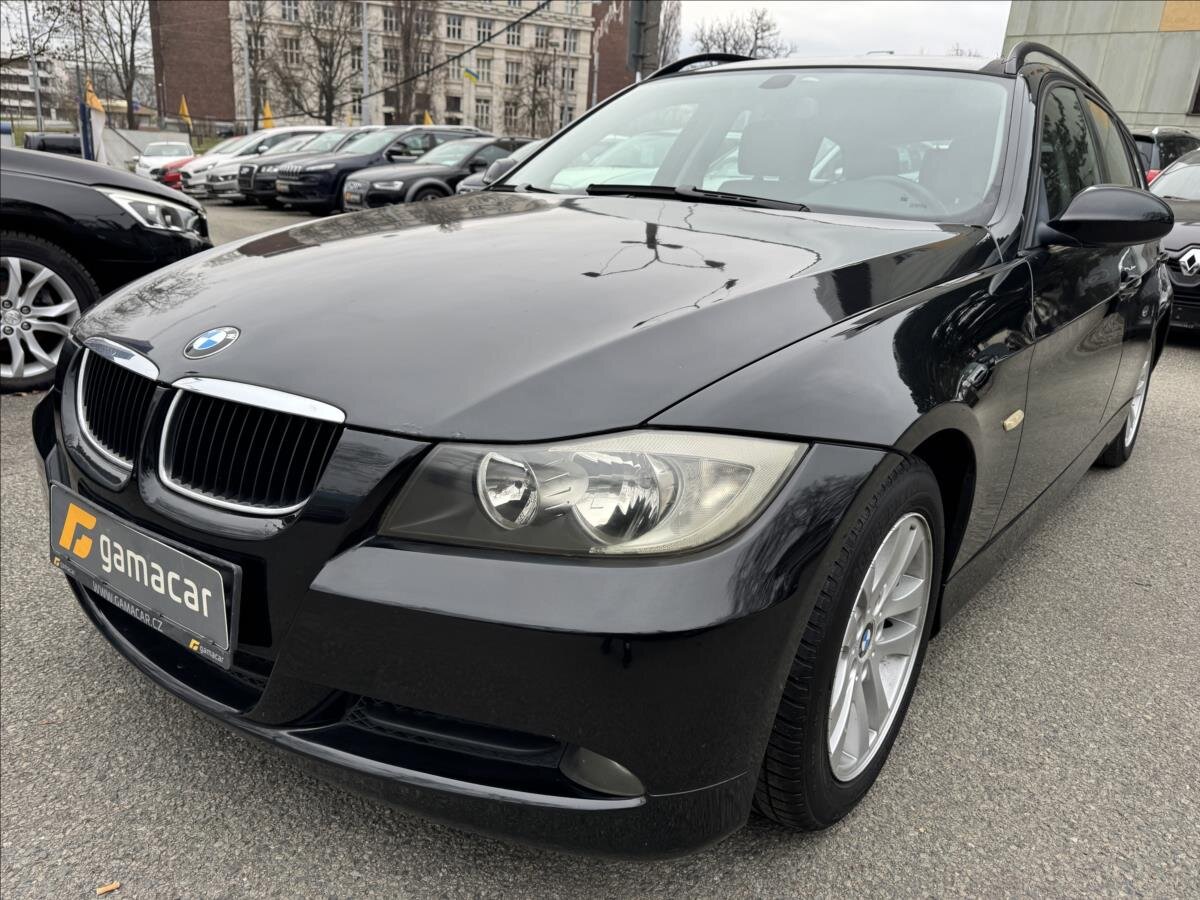 BMW Řada 3 Kombi 2,0 l 120 kw