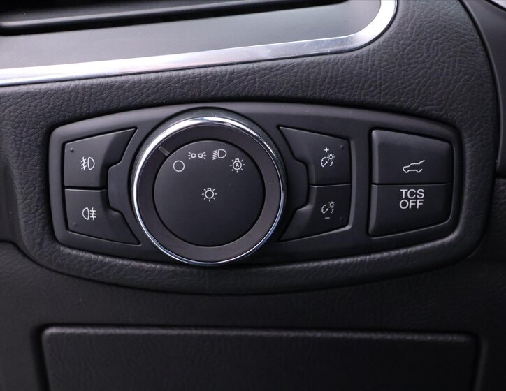 Ford Edge SUV / Terénní 2,0 l 175 kw